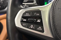 harmaa BMW iX3 2022 kuva 39.