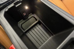 harmaa BMW iX3 2022 kuva 41.