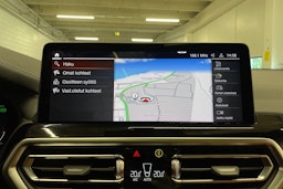 Valkoinen BMW iX3 2023 kuva 22.