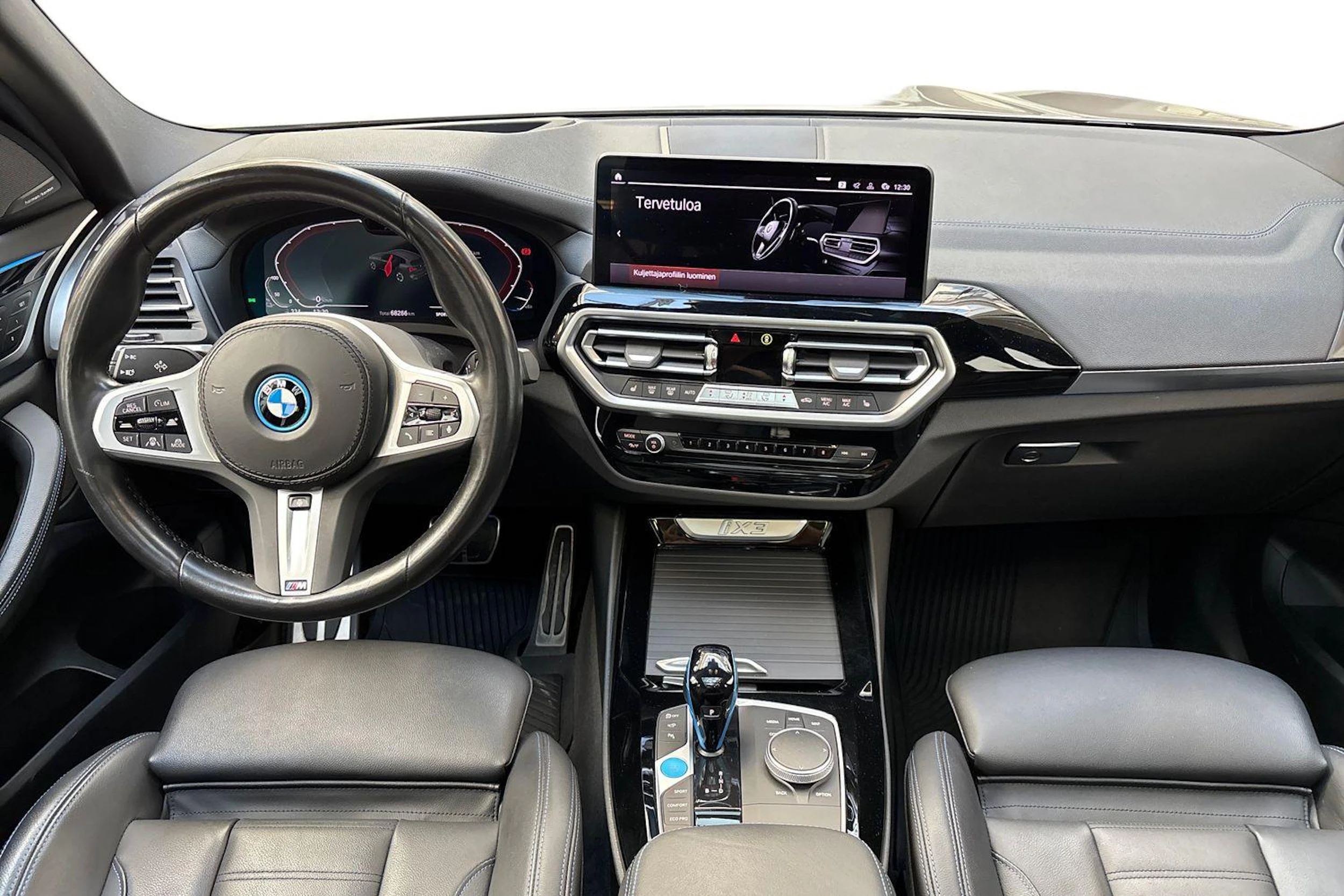Harmaa BMW iX3 2023 kuva 7.