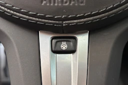 Harmaa BMW iX3 2023 kuva 22.