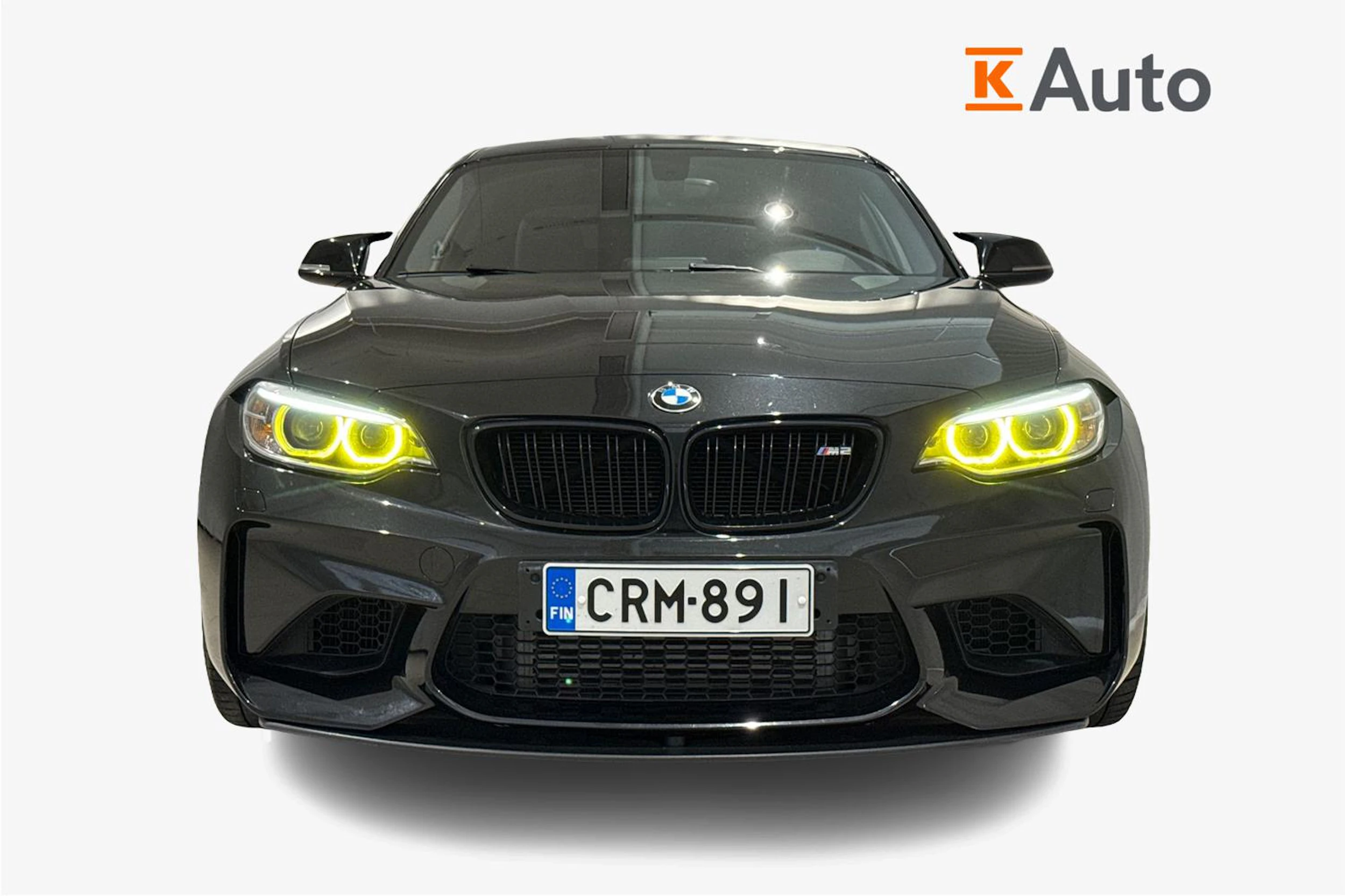 met. musta BMW M2 2017 kuva 4.