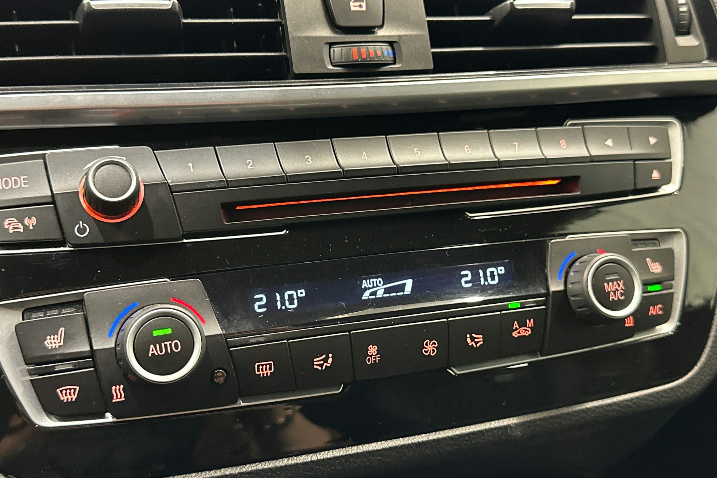 harmaa BMW M2 2019 kuva 25.