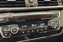 harmaa BMW M2 2019 kuva 25.