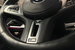 punainen BMW M2 2024 kuva 13.