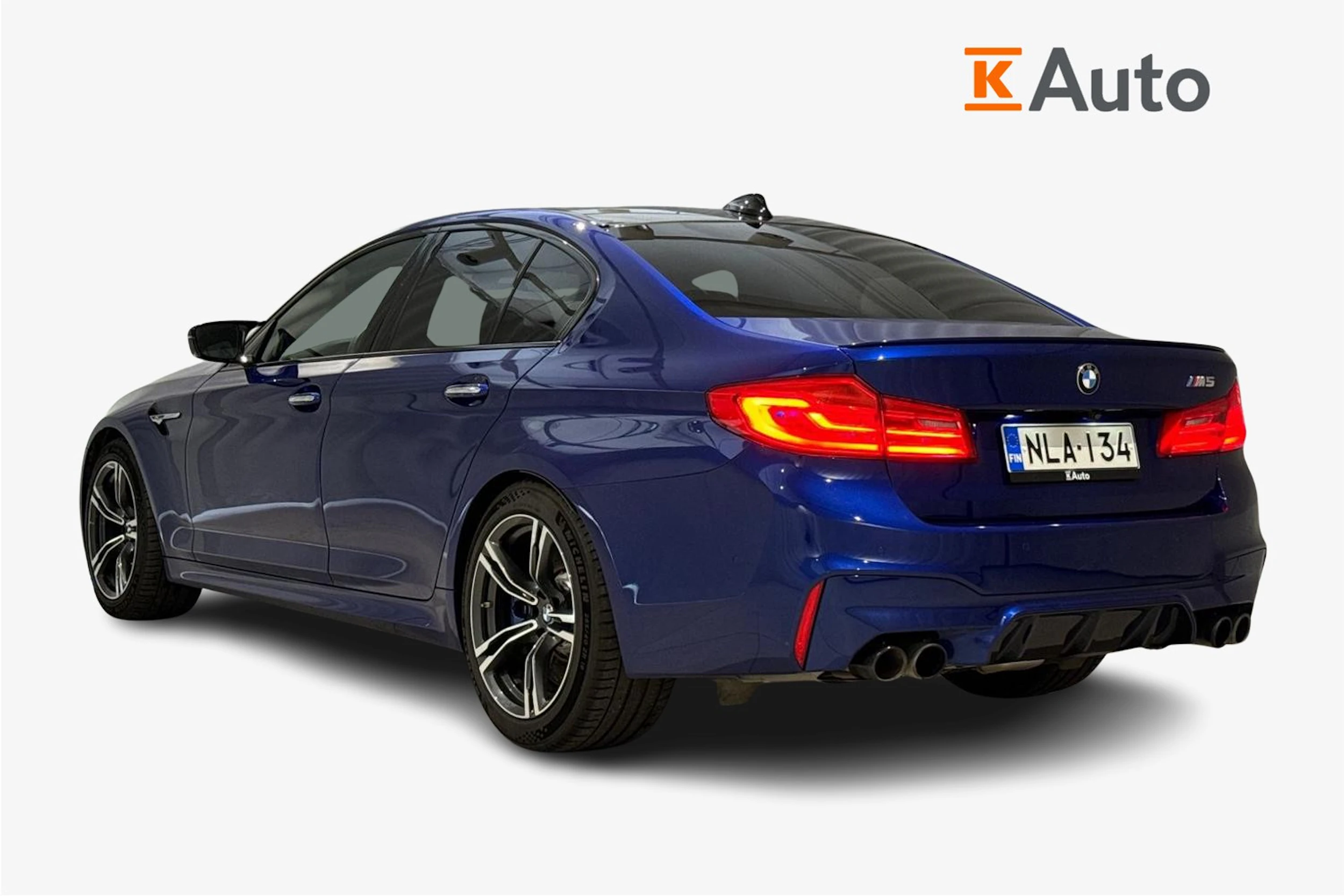 met. sininen BMW M5 2018 kuva 2.