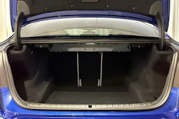 met. sininen BMW M5 2018 kuva 11.