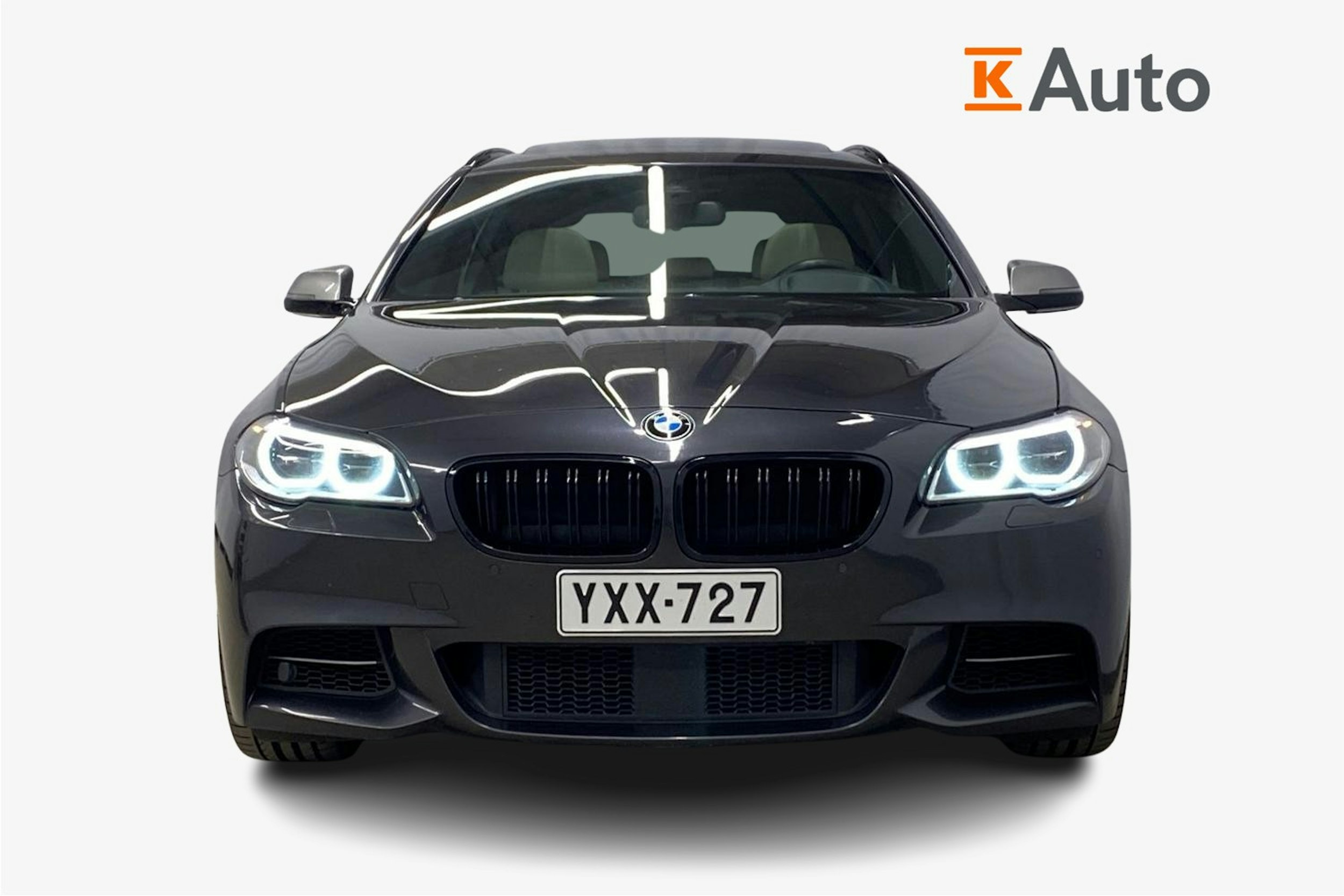 harmaa BMW M550 2014 kuva 5.