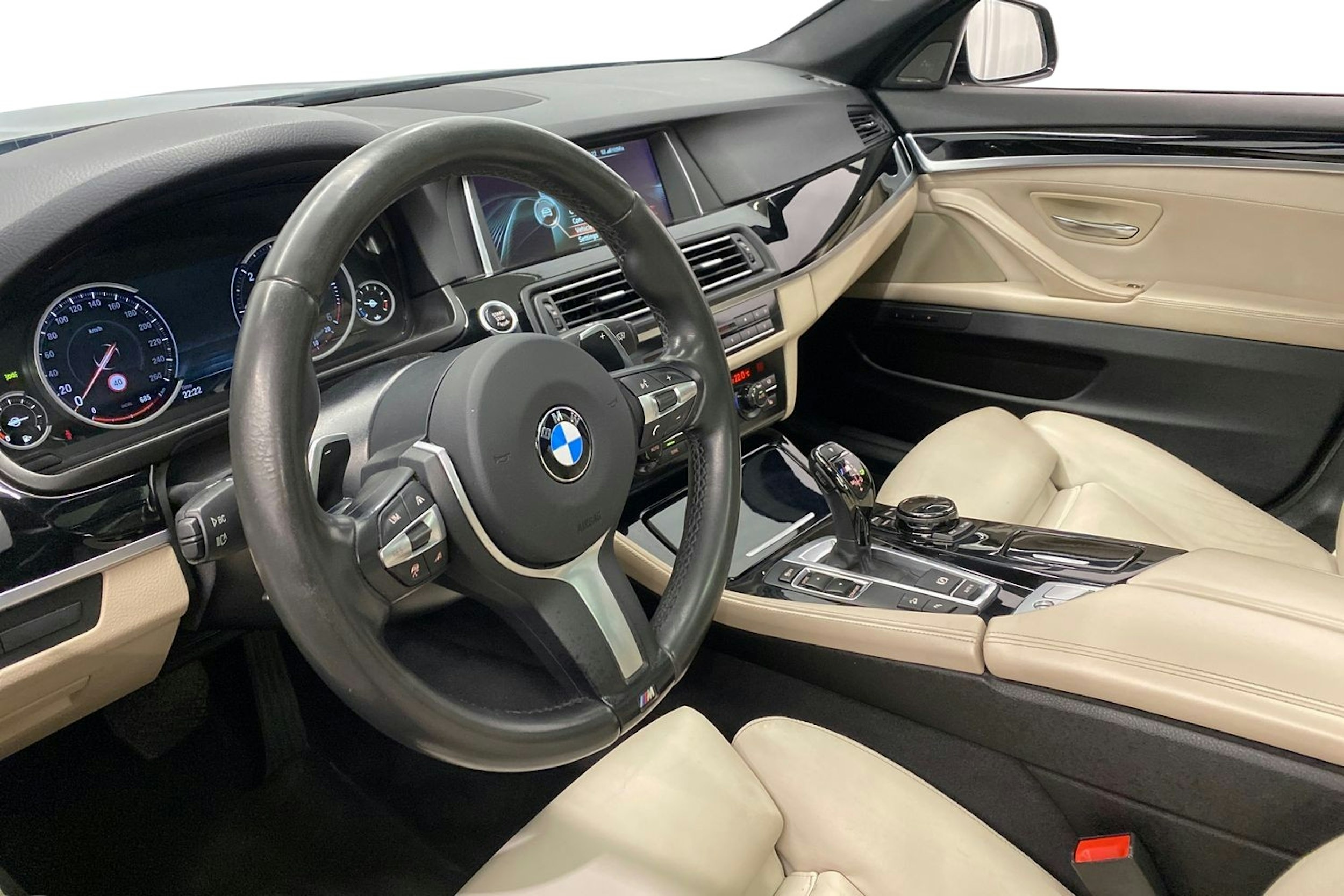 harmaa BMW M550 2014 kuva 7.