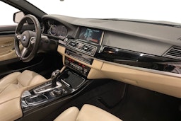 harmaa BMW M550 2014 kuva 9.
