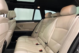 harmaa BMW M550 2014 kuva 12.