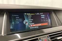 harmaa BMW M550 2014 kuva 23.