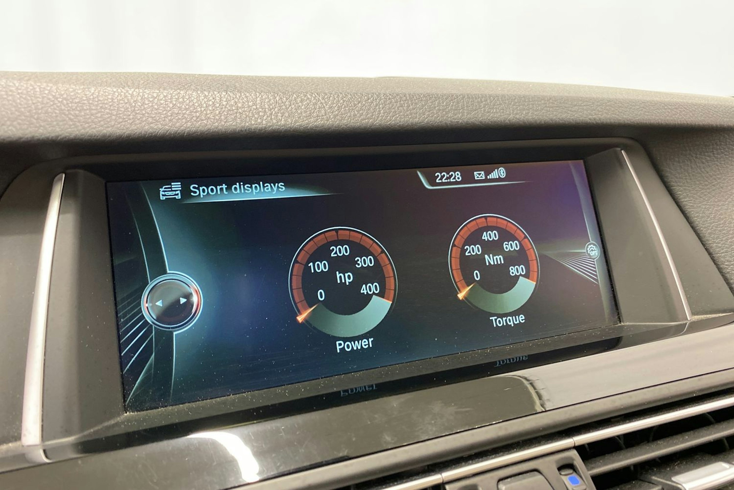 harmaa BMW M550 2014 kuva 24.