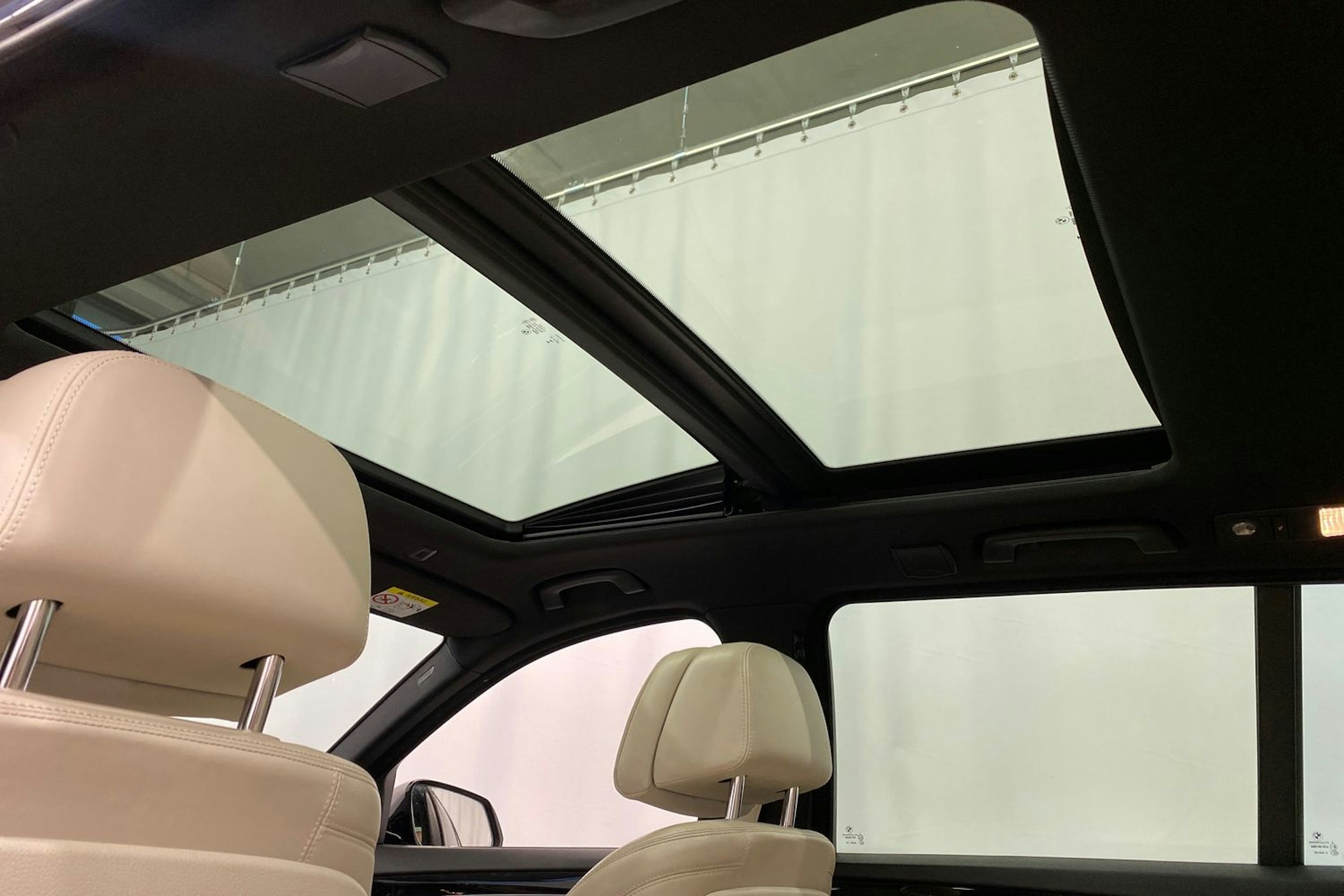 harmaa BMW M550 2014 kuva 31.