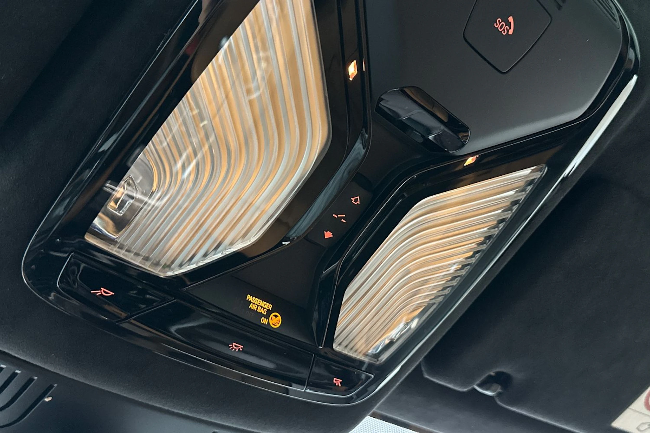 keltainen BMW M550 2017 kuva 37.