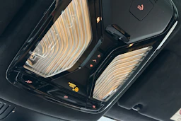 keltainen BMW M550 2017 kuva 37.