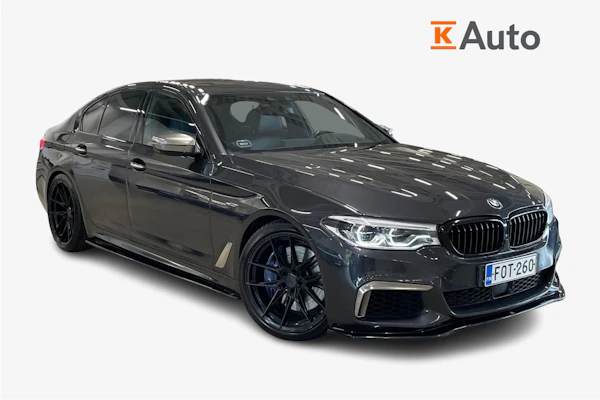BMW M550 G30 Sedan M550i A xDrive 4,4 V8 TwinTurbo