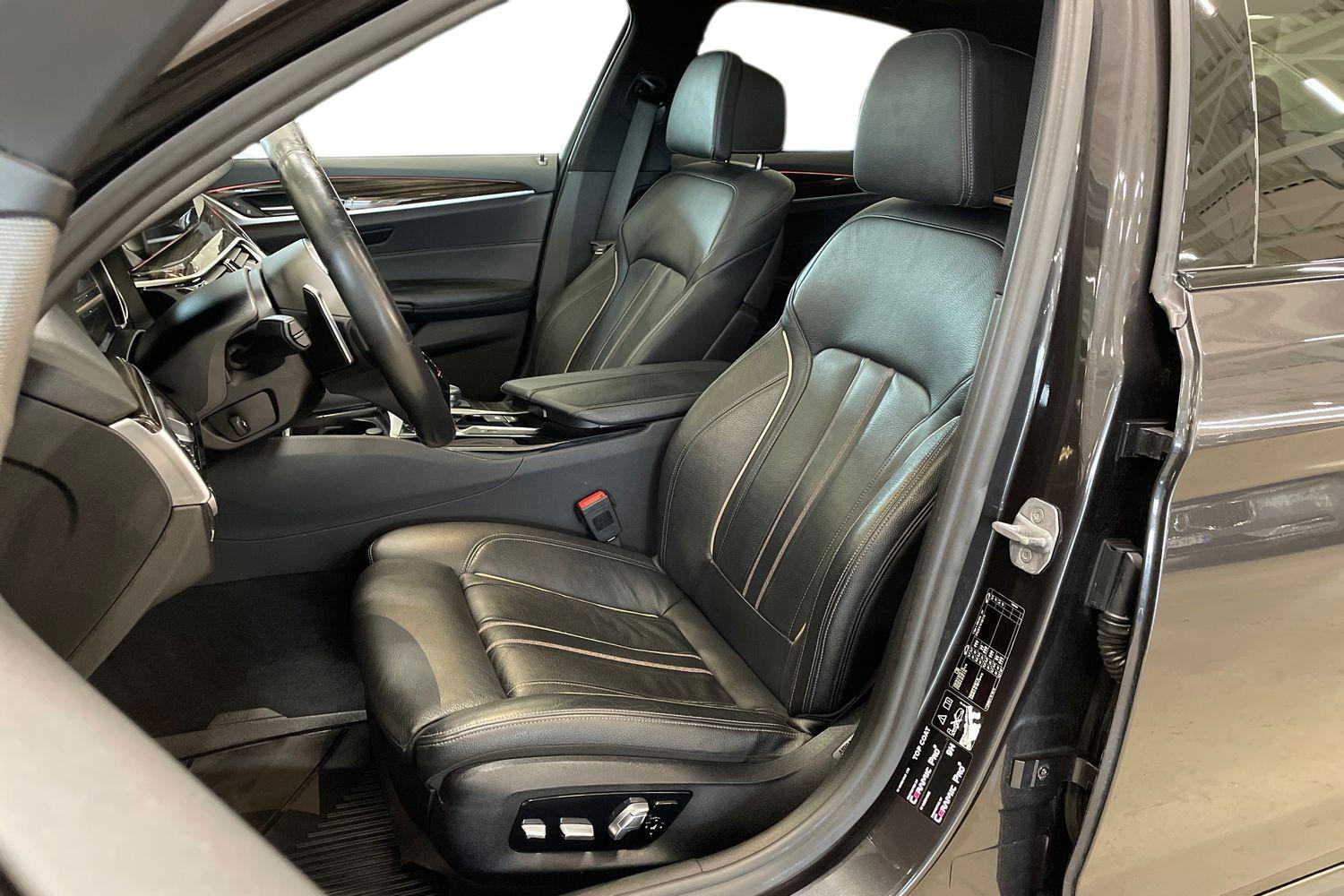 BMW M550d 2017, bild 6/37
