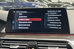 harmaa BMW M550i 2017 kuva 21.