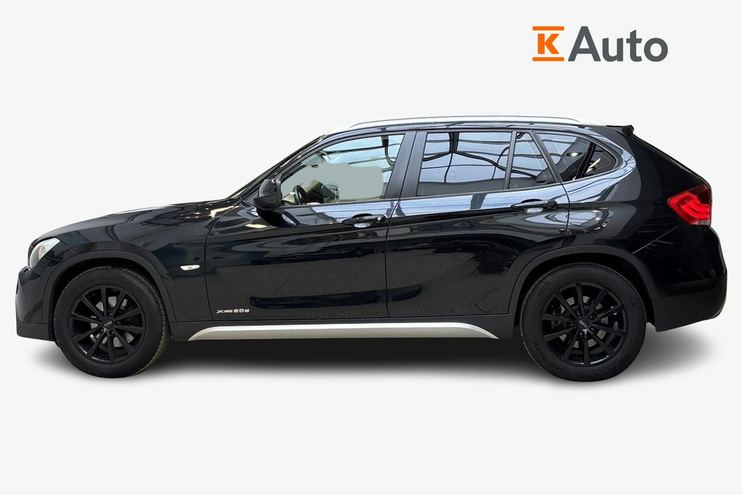 musta BMW X1 2009 kuva 6.