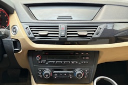 musta BMW X1 2009 kuva 21.