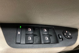 sininen BMW X1 2009 kuva 25.