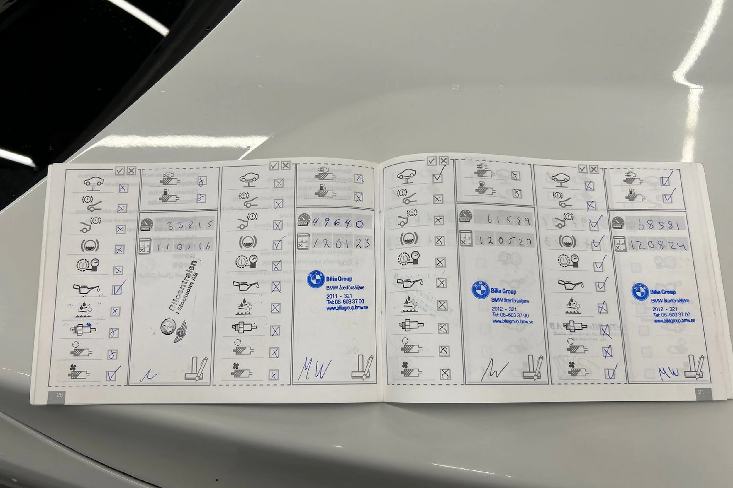 valkoinen BMW X1 2010 kuva 20.