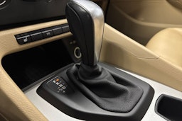 musta BMW X1 2010 kuva 18.