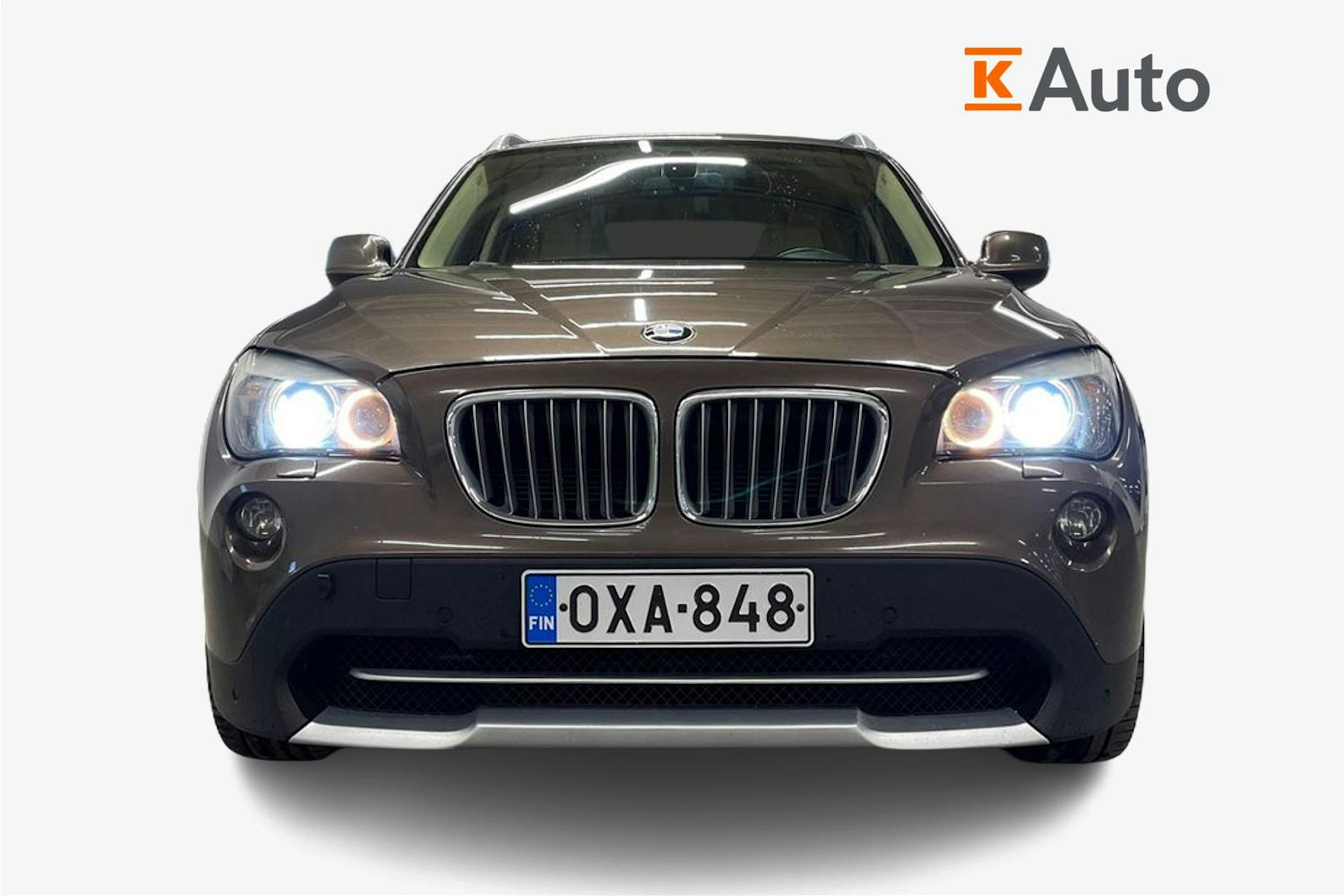 ruskea (beige) BMW X1 2010 kuva 5.