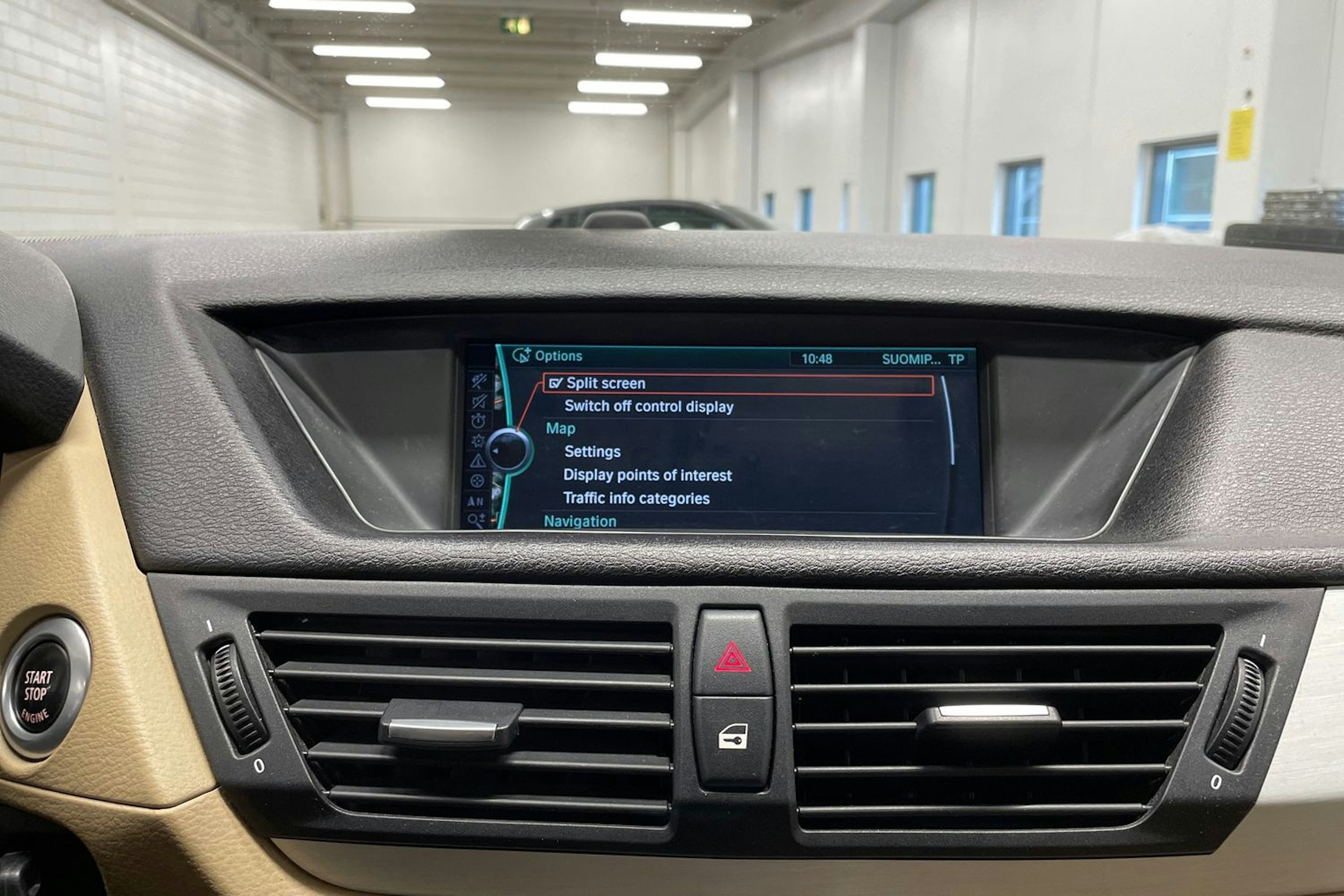 ruskea (beige) BMW X1 2010 kuva 18.