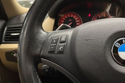 ruskea (beige) BMW X1 2010 kuva 22.