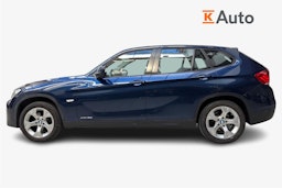 sininen BMW X1 2010 kuva 6.