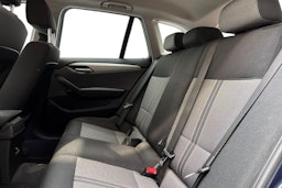 sininen BMW X1 2010 kuva 10.