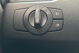 sininen BMW X1 2010 kuva 16.