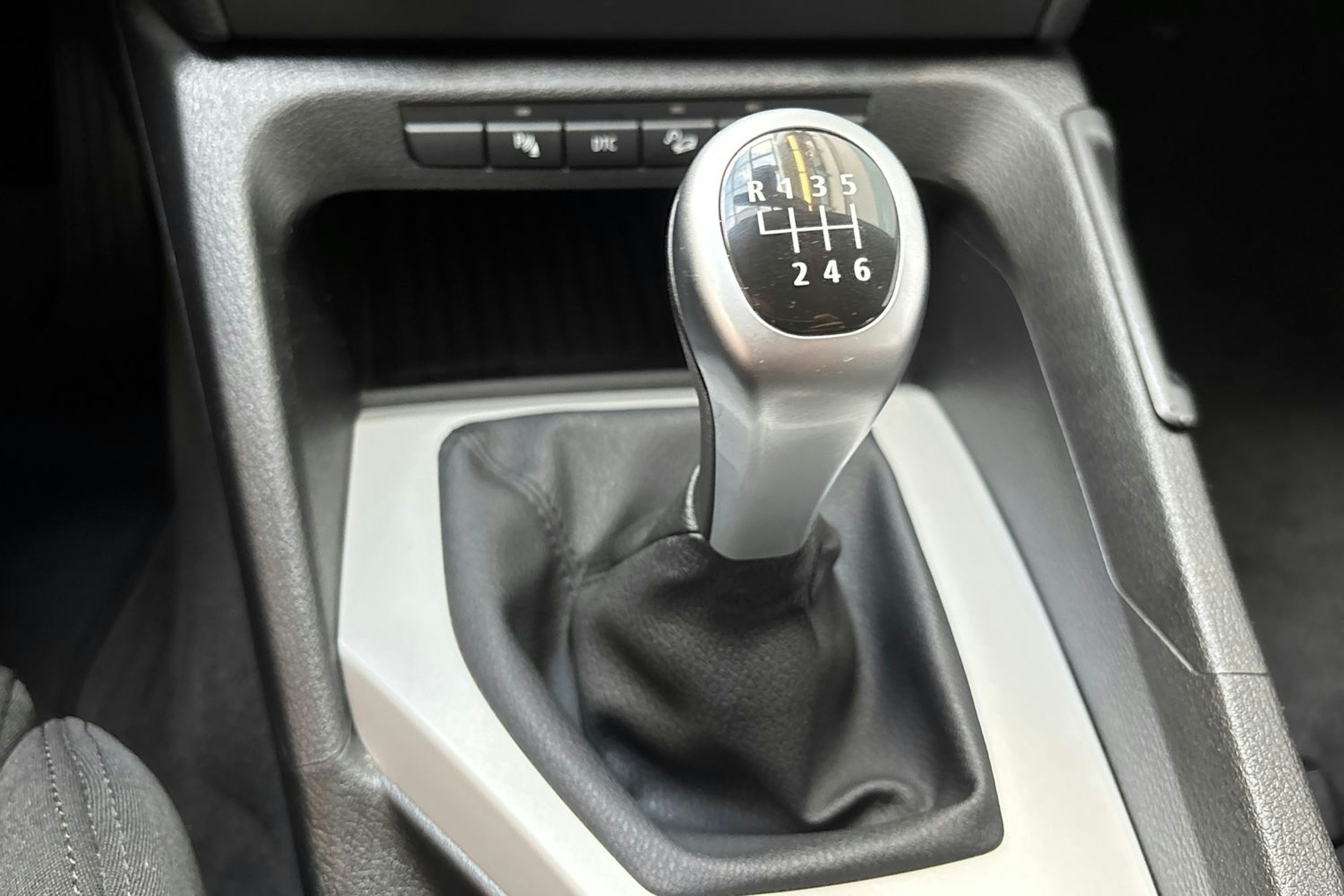 sininen BMW X1 2010 kuva 20.