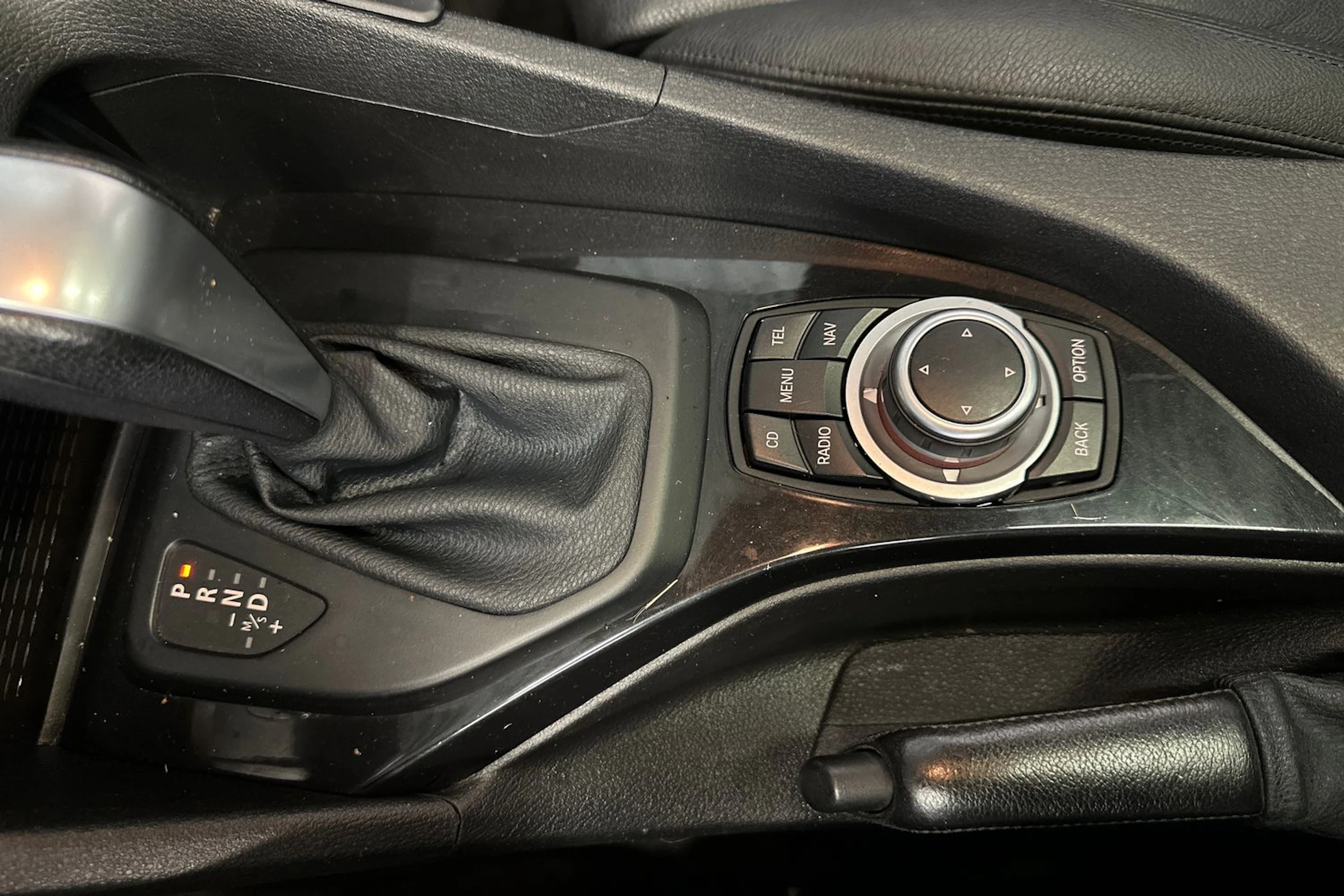 musta BMW X1 2010 kuva 20.