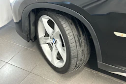 musta BMW X1 2010 kuva 28.