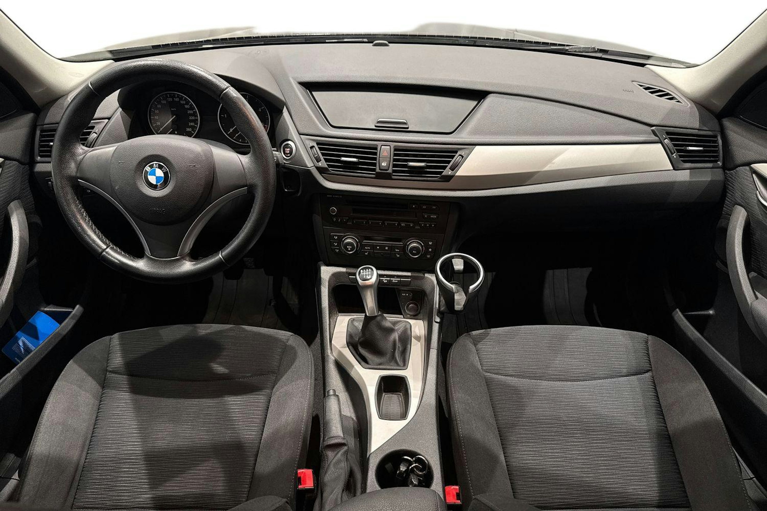musta BMW X1 2011 kuva 9.