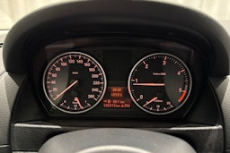 musta BMW X1 2011 kuva 16.