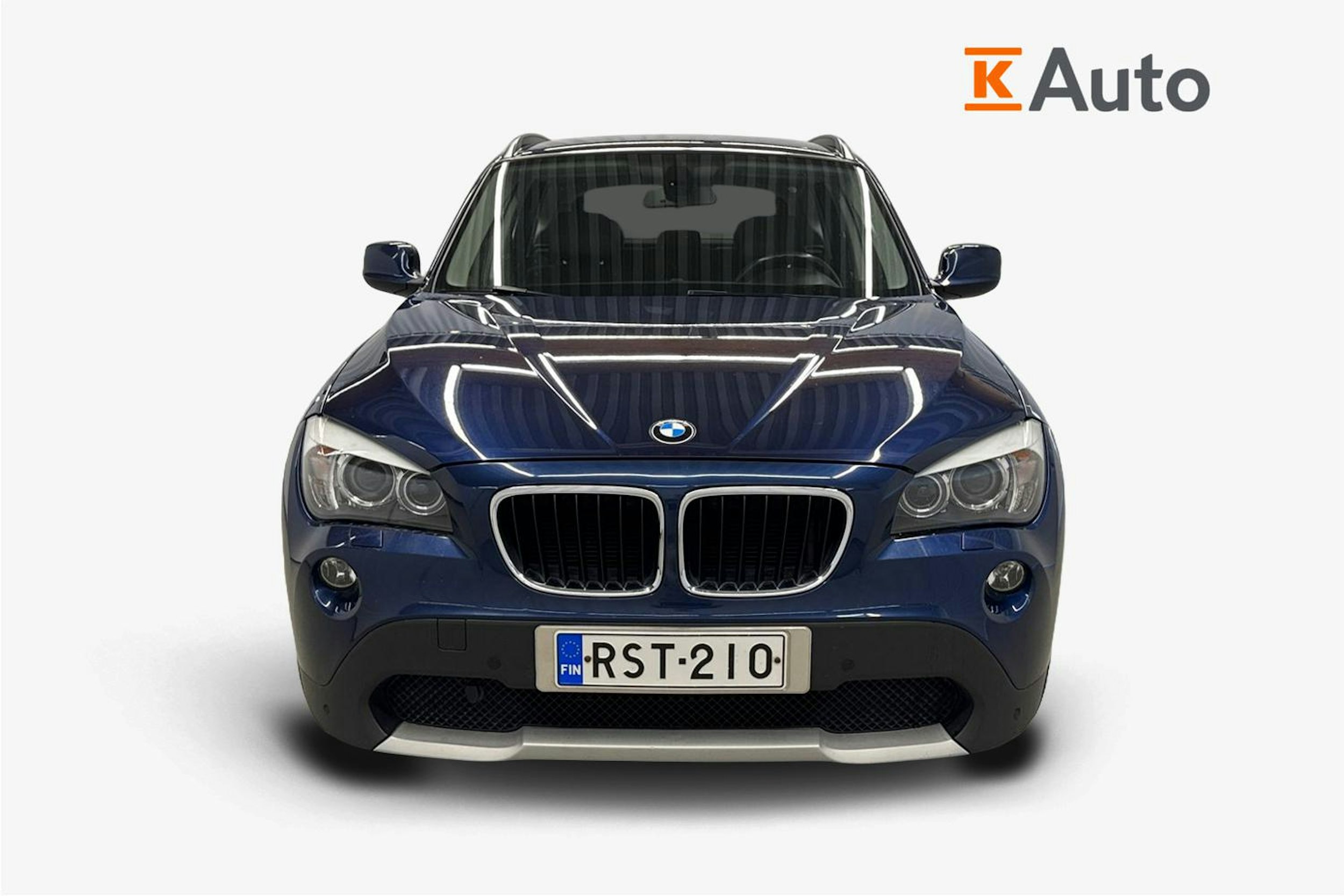 sininen BMW X1 2011 kuva 5.