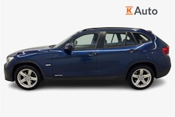 sininen BMW X1 2011 kuva 6.