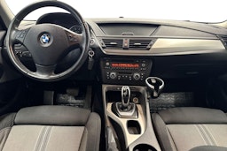 sininen BMW X1 2011 kuva 9.