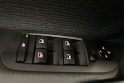 valkoinen BMW X1 2012 kuva 24.