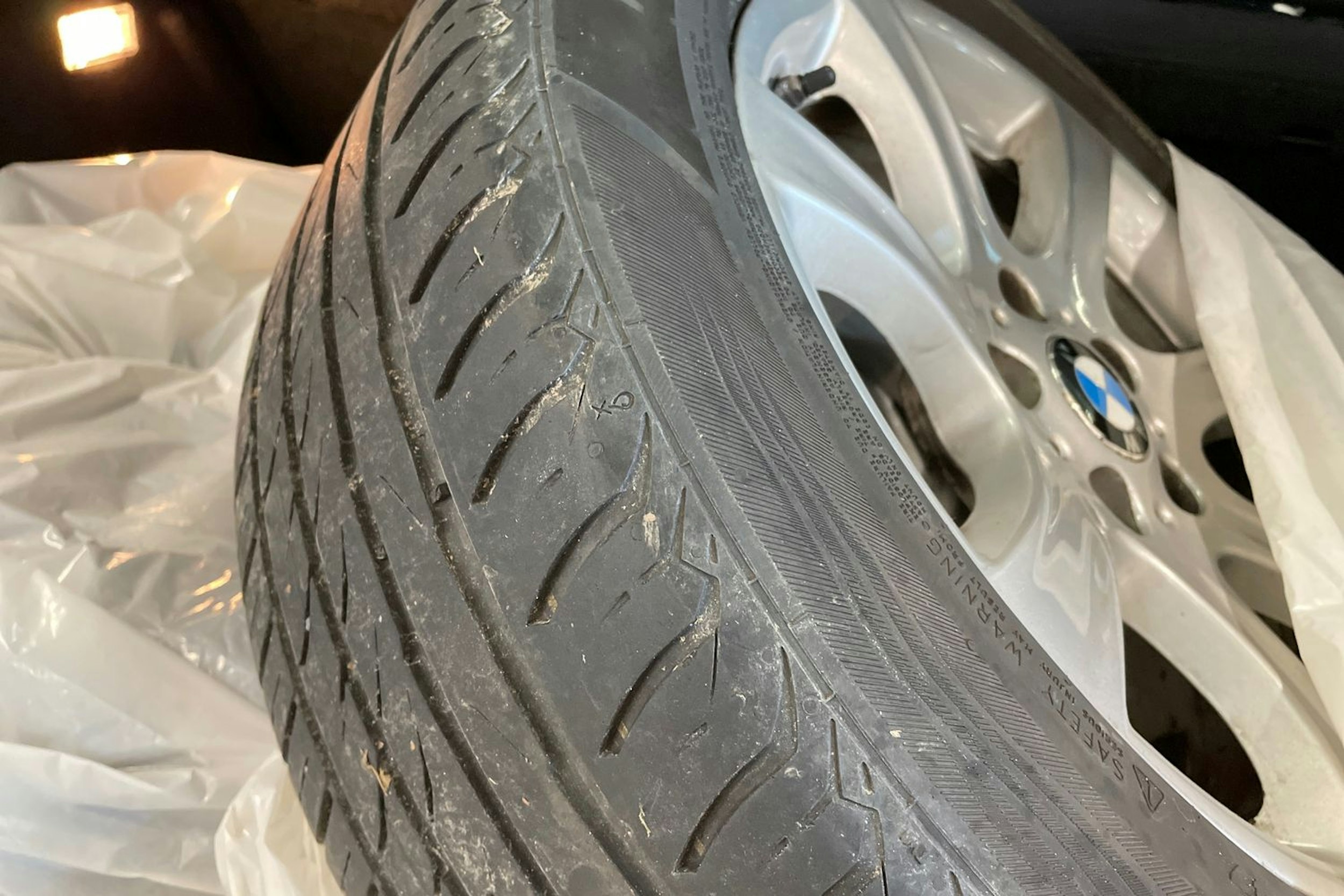 valkoinen BMW X1 2012 kuva 26.