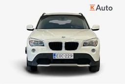 valkoinen BMW X1 2012 kuva 4.