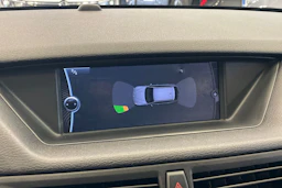 valkoinen BMW X1 2012 kuva 20.