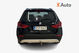 Musta BMW X1 2012 kuva 3.