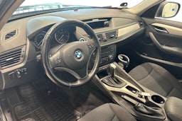 Musta BMW X1 2012 kuva 7.