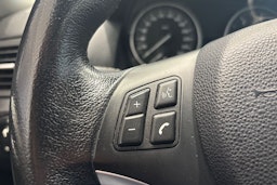 Musta BMW X1 2012 kuva 17.