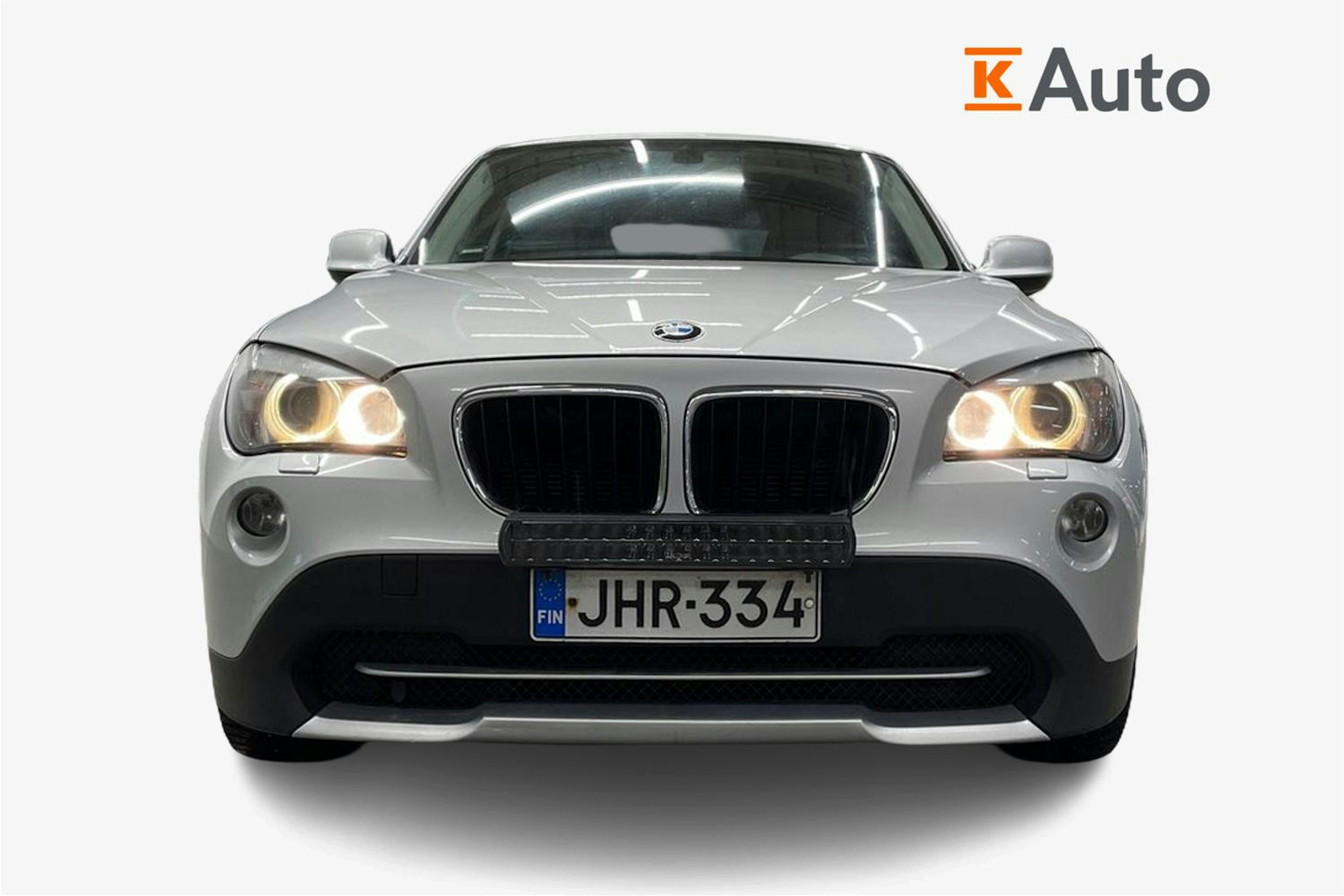 Harmaa BMW X1 2012 kuva 5.